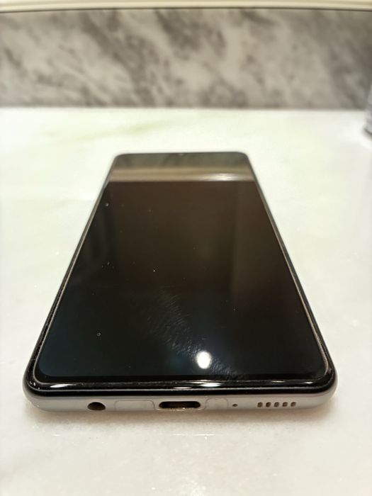 Продам Samsung Galaxy A41, white