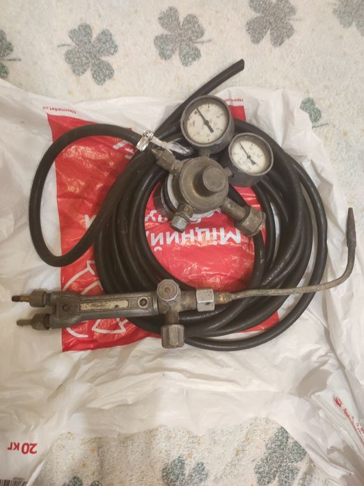 Газовые горелки , резаки , шланг