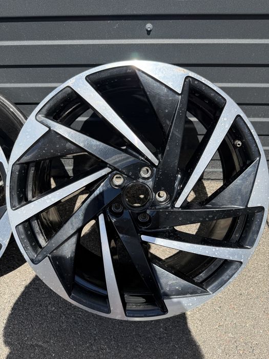 Диск легкосплавный volkswagen оригинал arteon r-line 8. 0" x 20" 5x112 et 40 оригинал