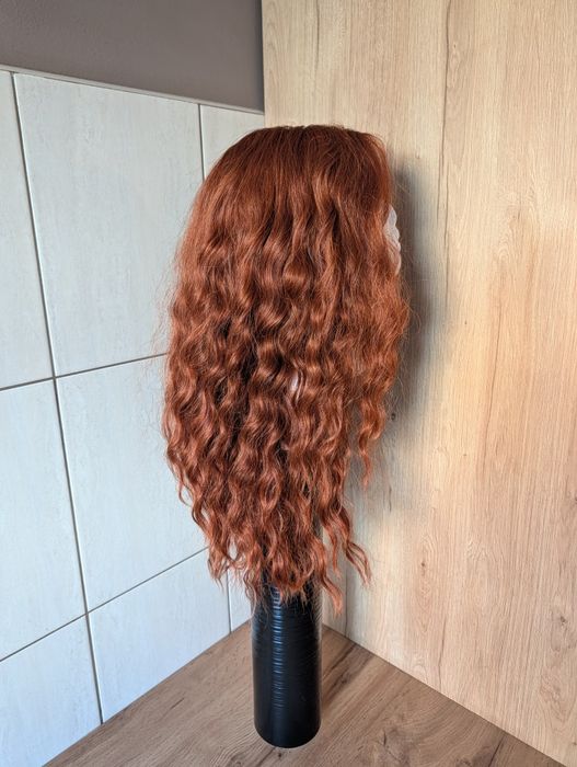 Peruka syntetyczna 55cm
