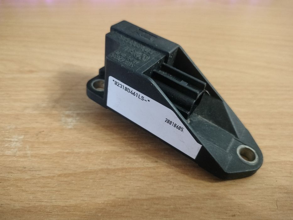 Датчик удару Skoda Octavia Tour