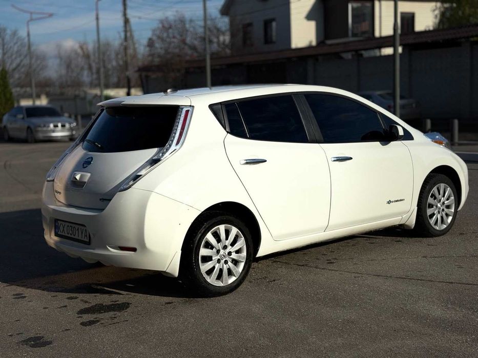 Nissan Leaf 2014