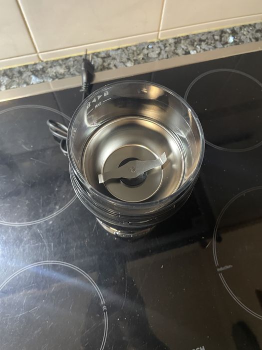 Moinho cafe DeLonghi