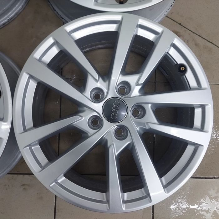 Оригінальні легкосплавні диски Audi Volkswagen Skoda R17 5×112