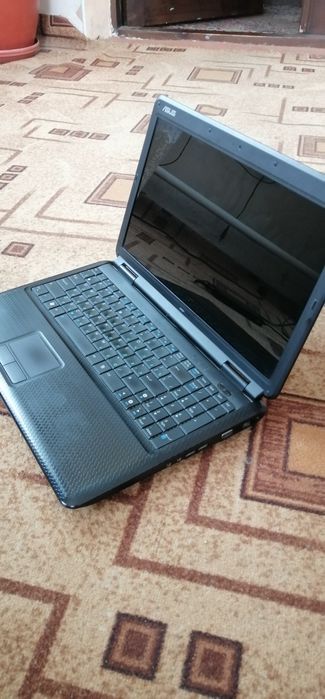 Продам  ноутбук Asus K50C  15.6