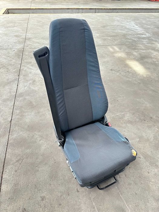 Fotel pneumatyczny prawy siedzenie pasażera VOLVO FL FE EURO 5