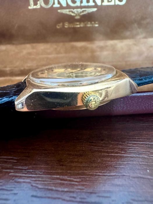 Piękny złoty (18k, 750) zegarek Longines Ultra-Chron