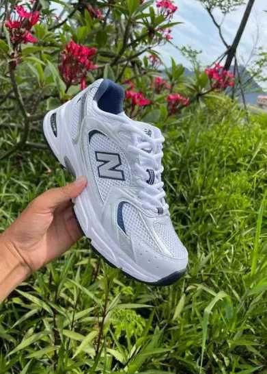 New Balance 530 White Silver Metallic R.40