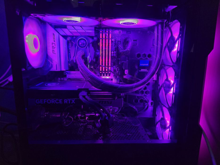 Komputer gamingowy i9 13900k / rtx 5070 / 32gb ram ddr4