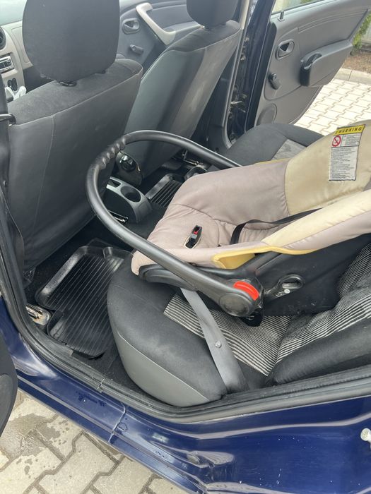 Продам Dachia Sandero 2010 , 1.2