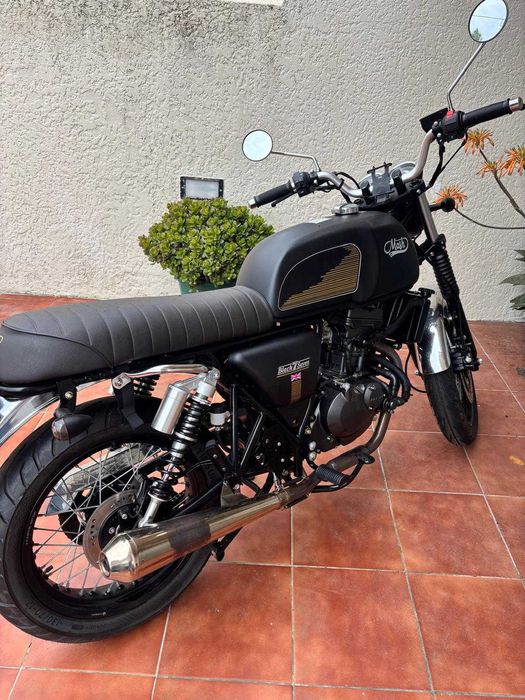 Mash Black Seven 125 15cv - Como Nova!
