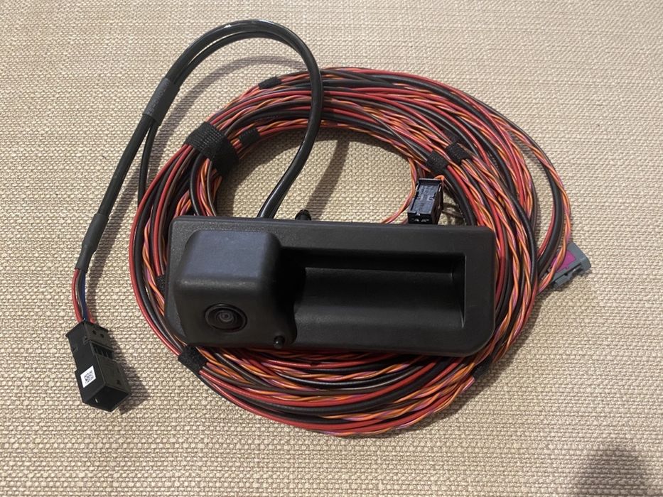 Камера заднего вида Skoda Kodiaq karoq rapid seat ateca superb q5 a5