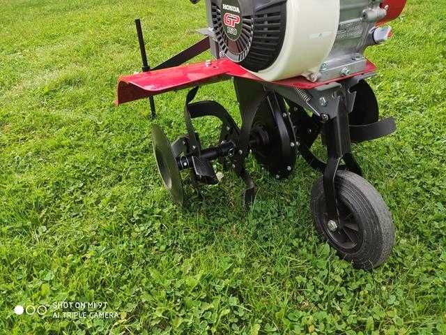 Mała glebogryzarka Honda FG320,  - wynajem, tanio !