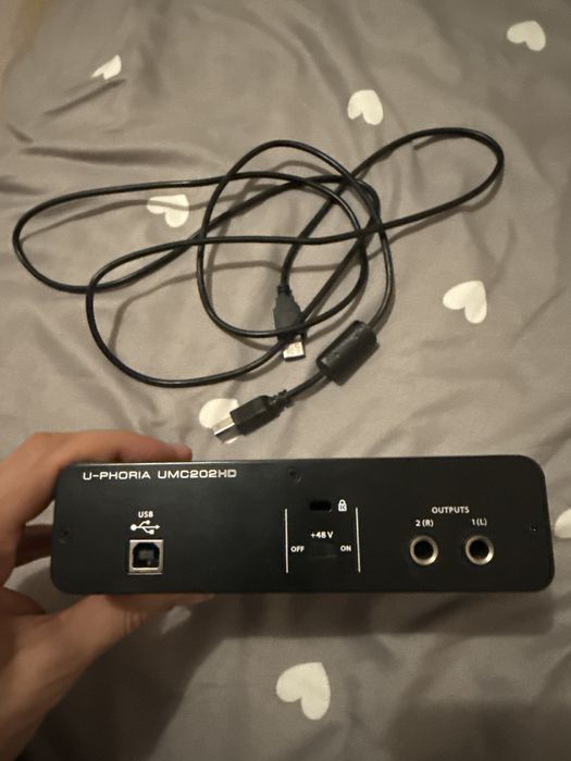 Behringer U-Phoria UMC 202HD