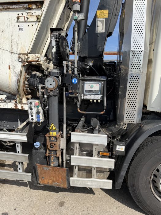 Daf CF  Okazja z dużym Hds Hiab 211 i hakowcem