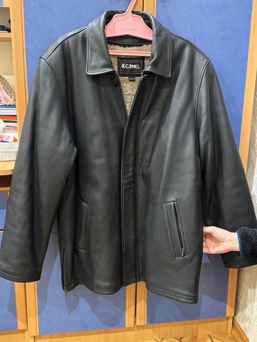 Чоловіча шкіряна куртка