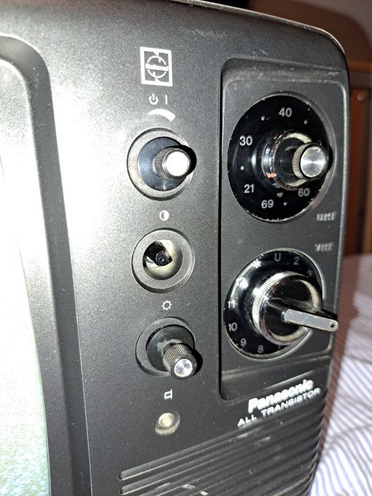 Tv preto e branco Panasonic