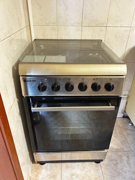 Fogao eletrico, como novo. Inox