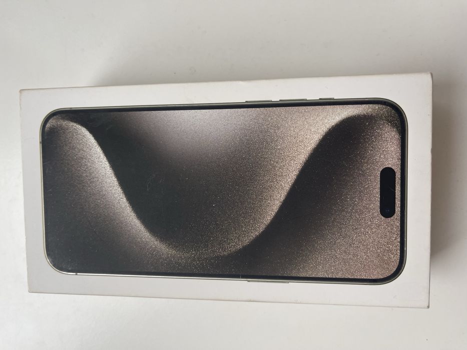 Iphone  15 pro max график практически не использовался