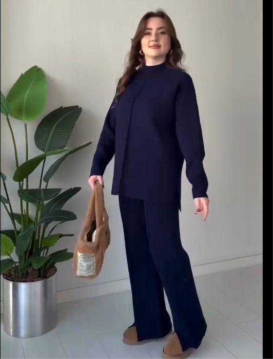 Костюм у стилі оверсазй ангора