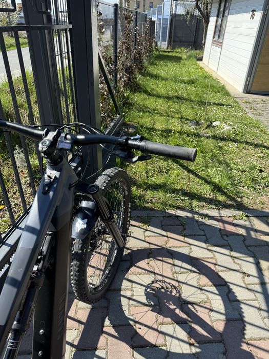 Rower elektryczny enduro canyon torque on 8 rozmiar M 2 baterie