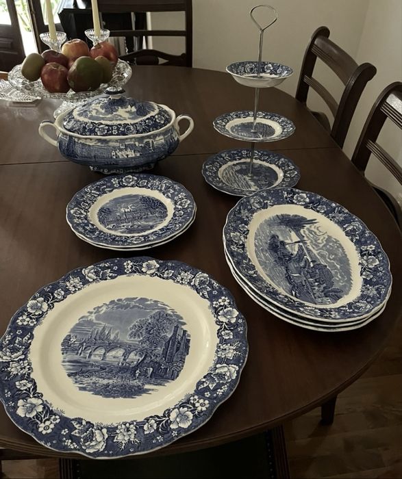 Loiça azul Inglesa.