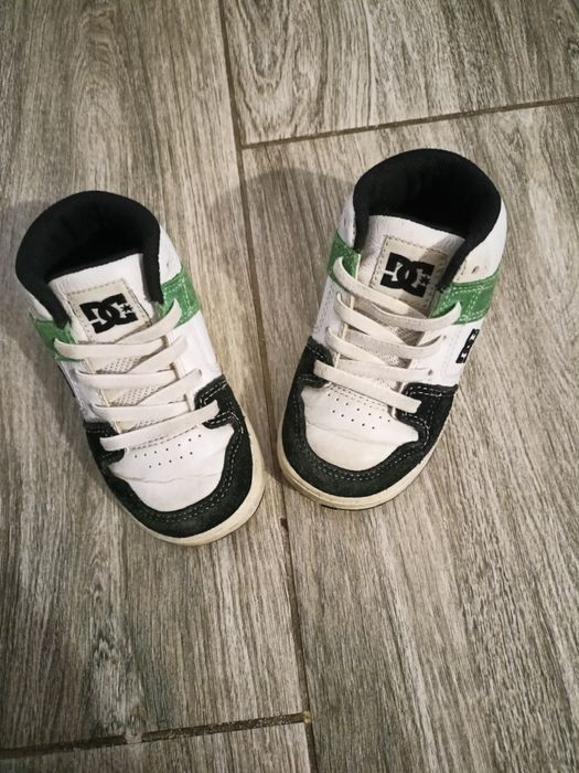 Buciki dla chłopca r23