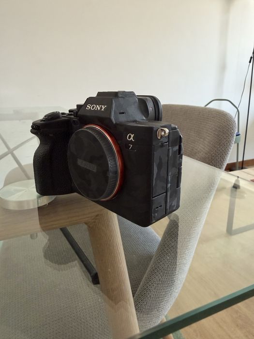 Sony A7IV - Excelente Estado