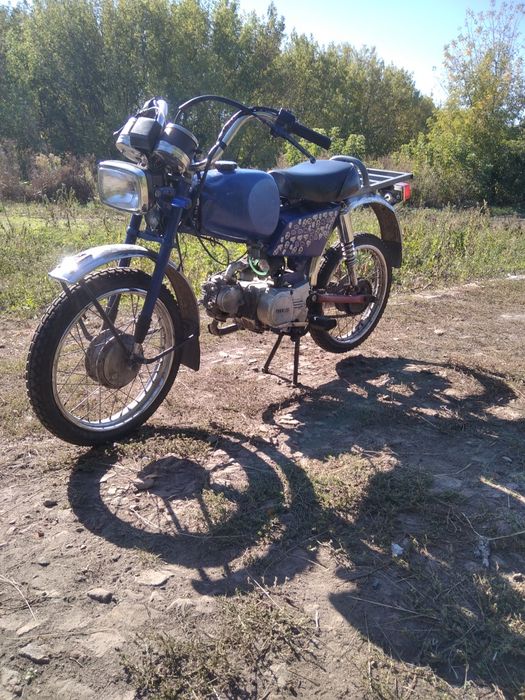 Продам мопед карпати