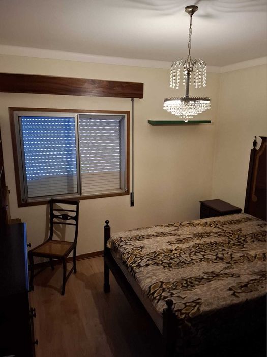 Arrenda-se a estudantes T3 - Centro de Coimbra
