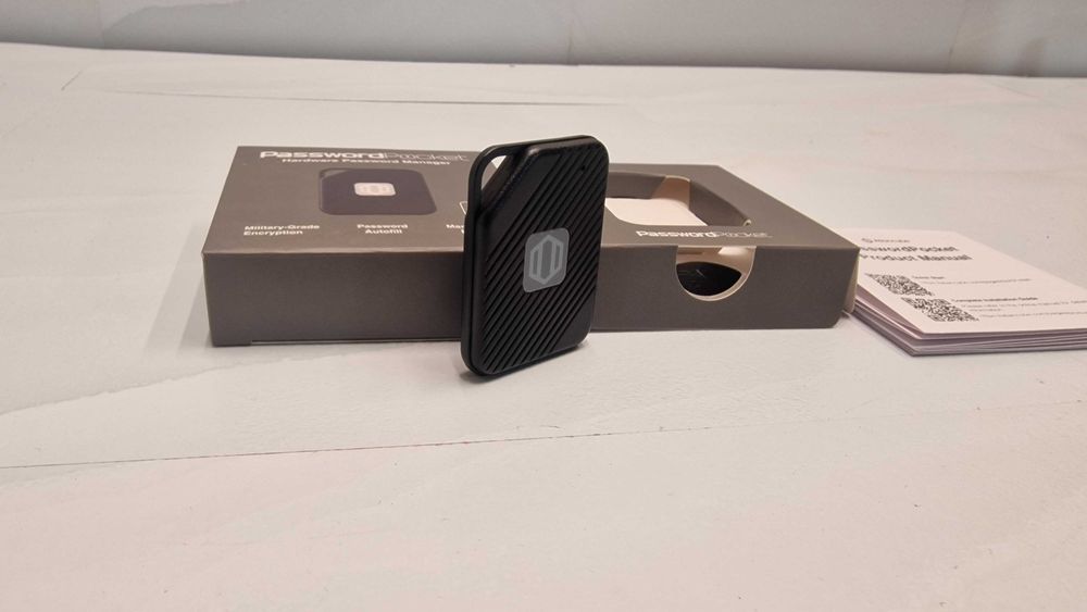 Bezpieczny menedżer haseł Offline, Bluetooth Password Keeper