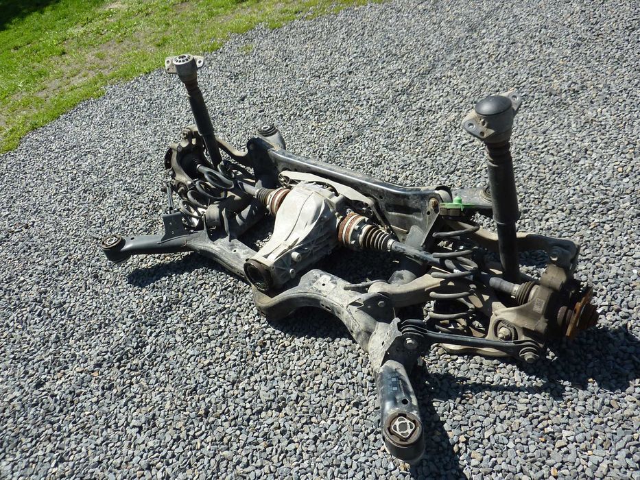 AUDI A6 C7 lift zawieszenie tył tylne WÓZEK sanki QUATTRO kompletne