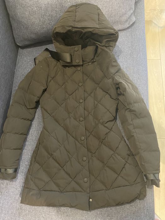 Пуховик Armani jeans жіночий (XS)
