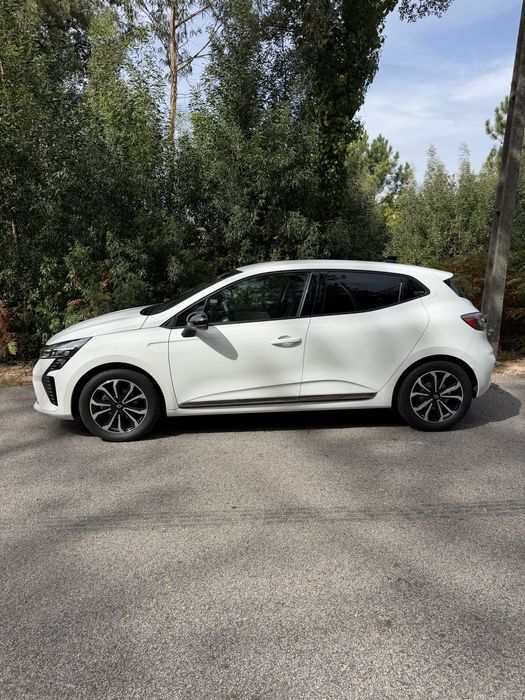 Renault Clio 1.6 E-Tech Full Hybrid Techno