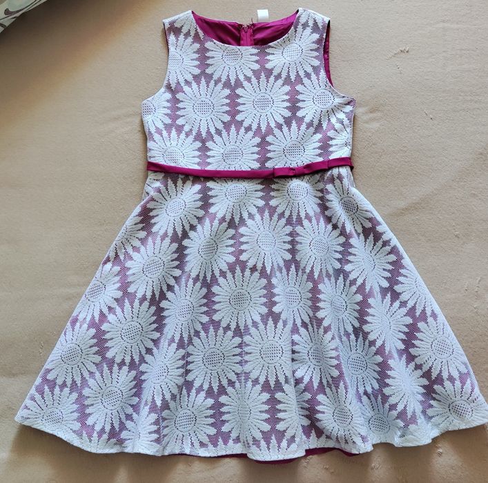 Новое нарядное платье, сарафан GeeJay на 9-11 лет (146 рост)