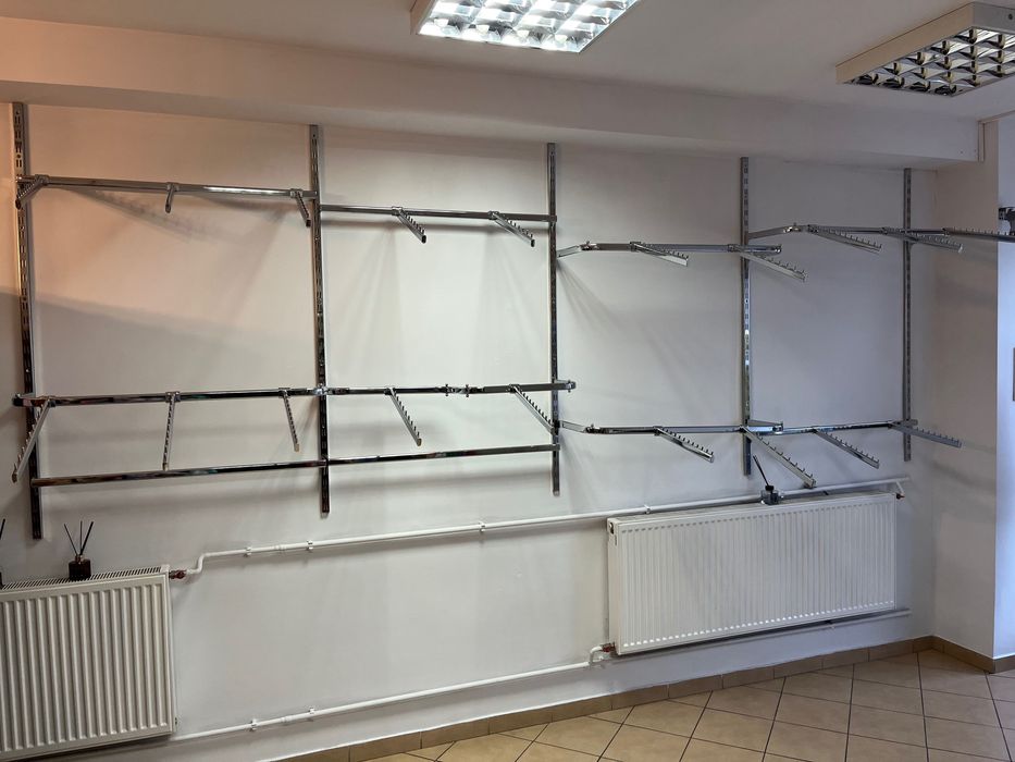 Regal scienny sklepowy, wieszaki scienne, wyposarzenie sklepu!