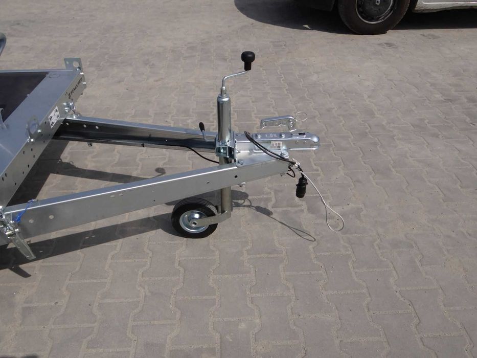 TEMARED MOTO 1 DMC 750 kg na 1 motocykl podłoga sklejkowa