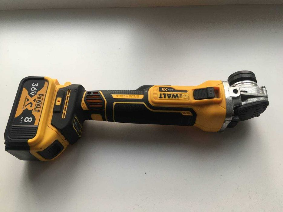 Болгарка акумуляторна DeWalt нова