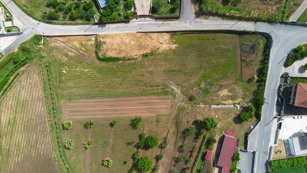 Terreno urbanizável 600 M2 em Arcozelo