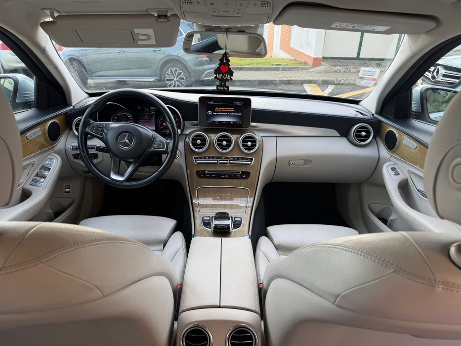 Mercedes bens C350e