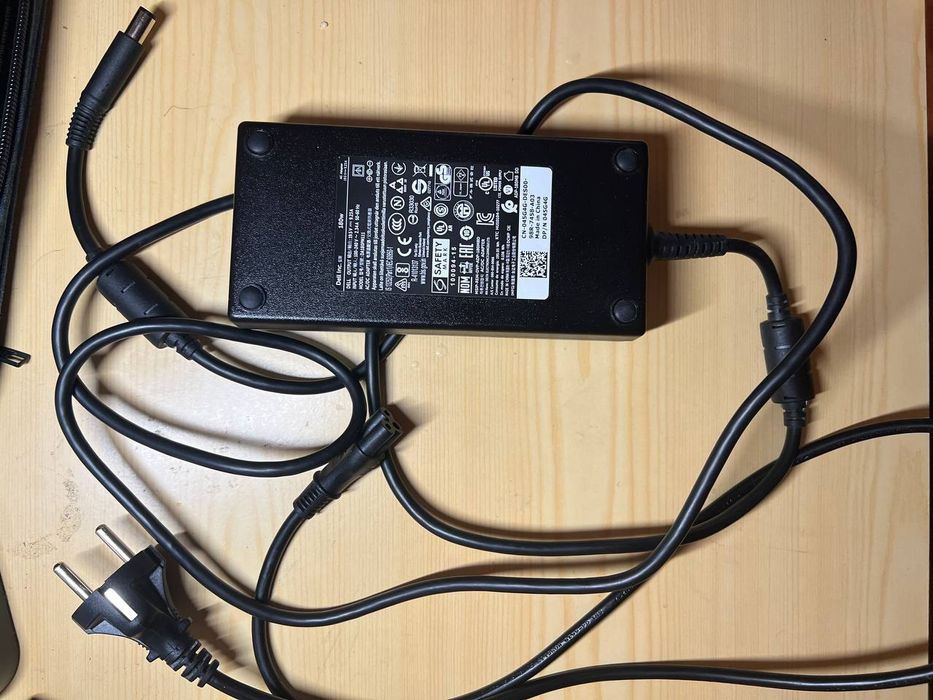 Stacja dokująca Dell + zasilacz(ładowarka)180 W