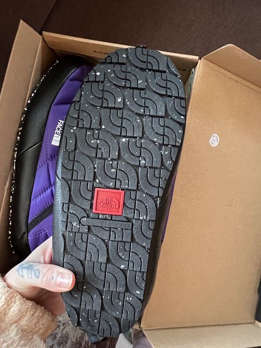 сліпони/капчики/кросівки The north face