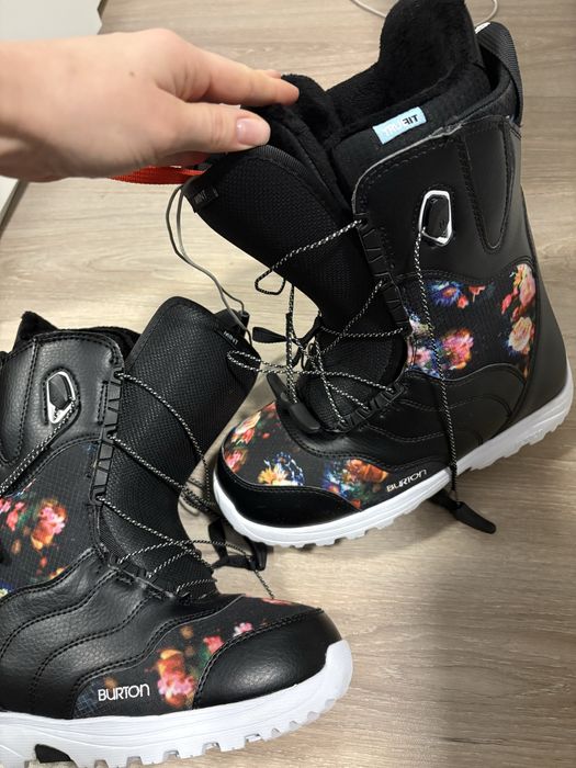 Buty damskie snowboardowe