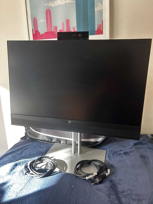 Monitor HP E24mv G4 23,8” FHD IPS — Webcam Integrada