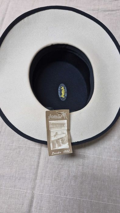 vendo Chapéu de cerimonia