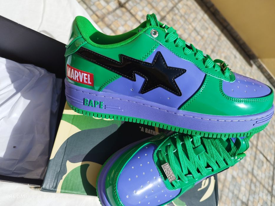 Tênis bape Marvel versão Hulk