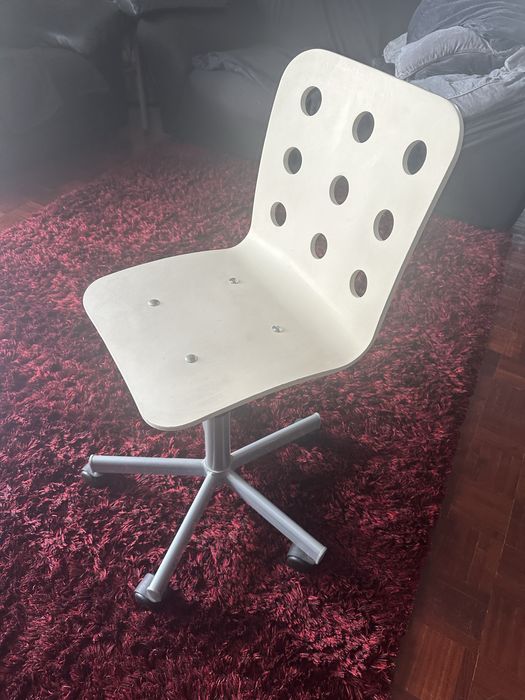 Cadeira de escritorio junior do ikea dos 5 aos 14 anos