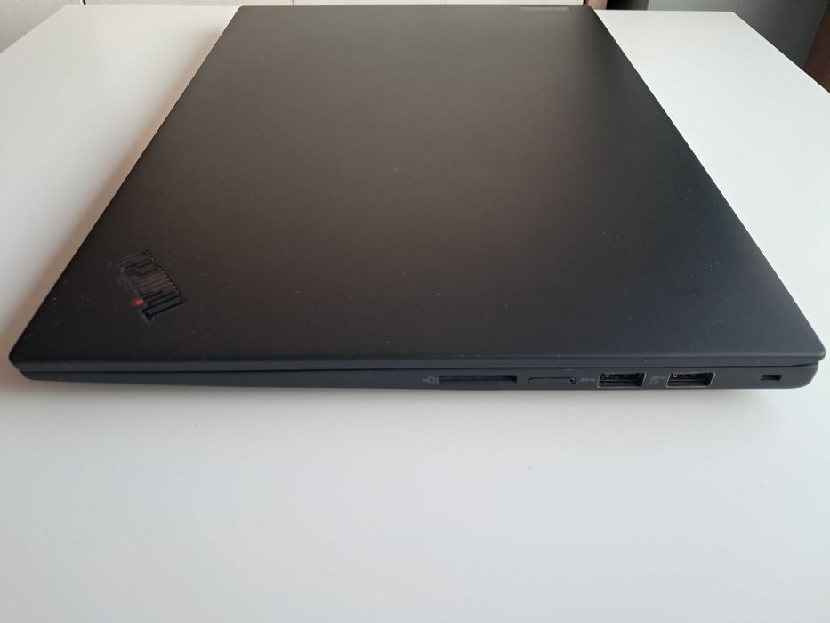 Laptop Lenovo ThinkPad P1 Gen 5 16" Intel Core i7 32 GB / 1000 GB LTE