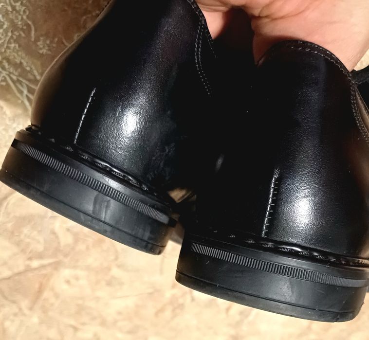 Туфлі шкіряні Clarks Banbury Lace  
Туфлі