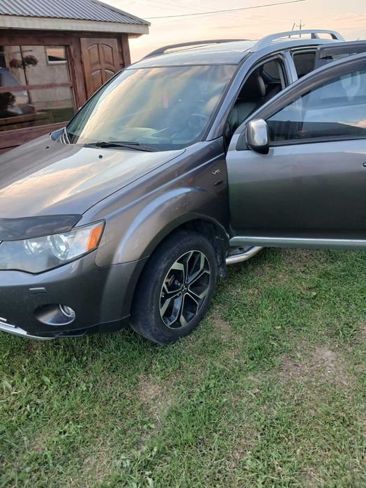 Mitsubishi Outlander xl 2008